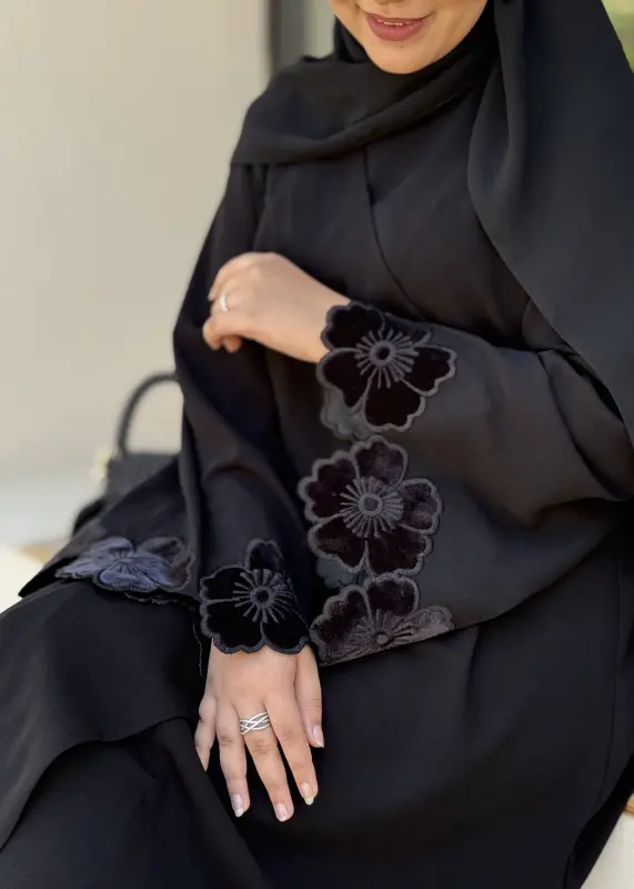 مانتو عبایی دیانا مشکی