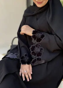 مانتو عبایی دیانا مشکی